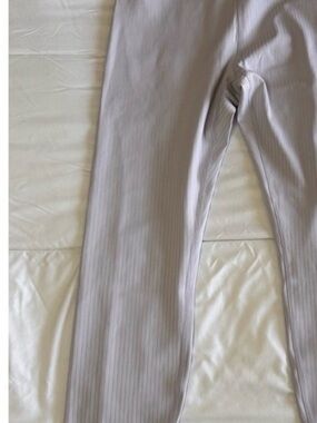 Vuori Light Lavender Ribbed Leggings
